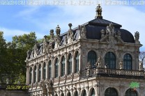 Die barocken Pavillons erinnern an die wechselvolle Bau- und Restaurierungsgeschichte des Zwingers. (Bild: Natalia Siedler)